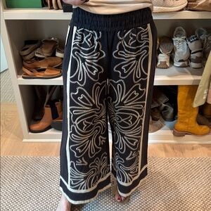 Anthropologie black cropped linen wideleg NWT